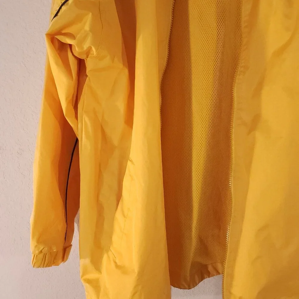 BRIGHT YELLOW WINDBREAKER MEDIUM VINTAGE RARE A MUST HAVE - Picture 8 of 15